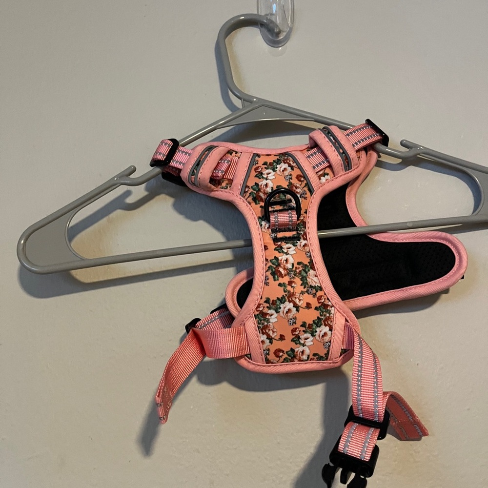 Amazon Pink Floral Soft-Padded Dog Harness